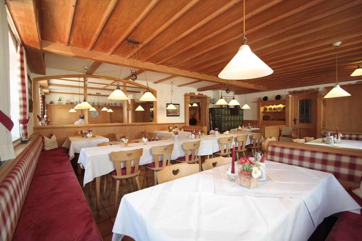 Ferienwohnung für 2 Personen, mit Balkon/Terrasse und Terrasse sowie Garten in Bad Birnbach