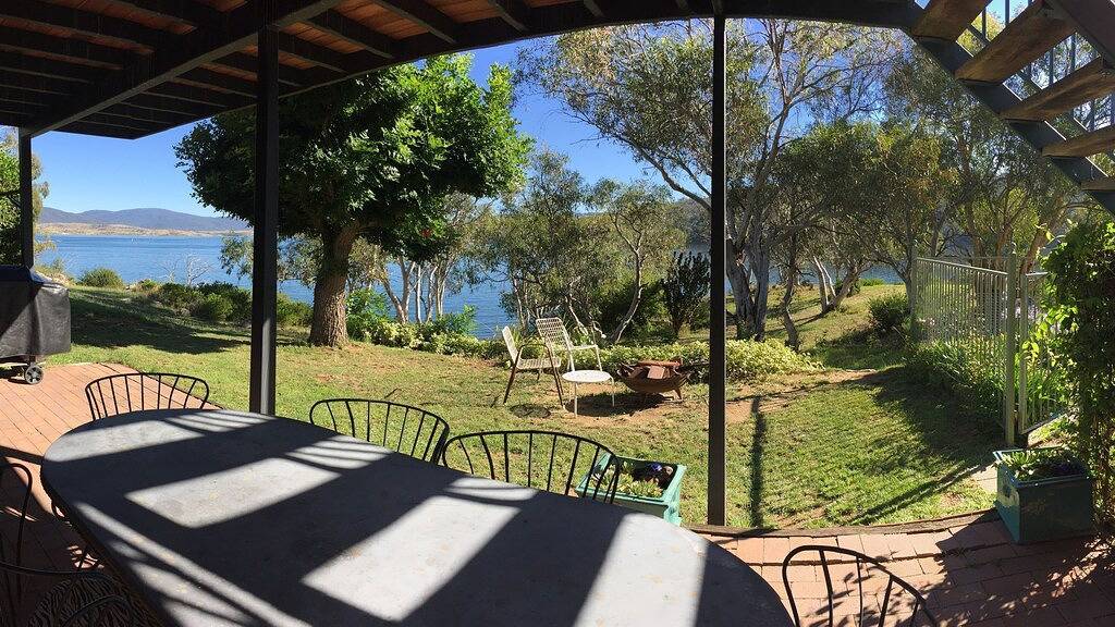 Ganze Wohnung, Lake Jindabyne vor der Haustür, komfortable 3-Zimmer-Wohnung in Jindabyne, New South Wales