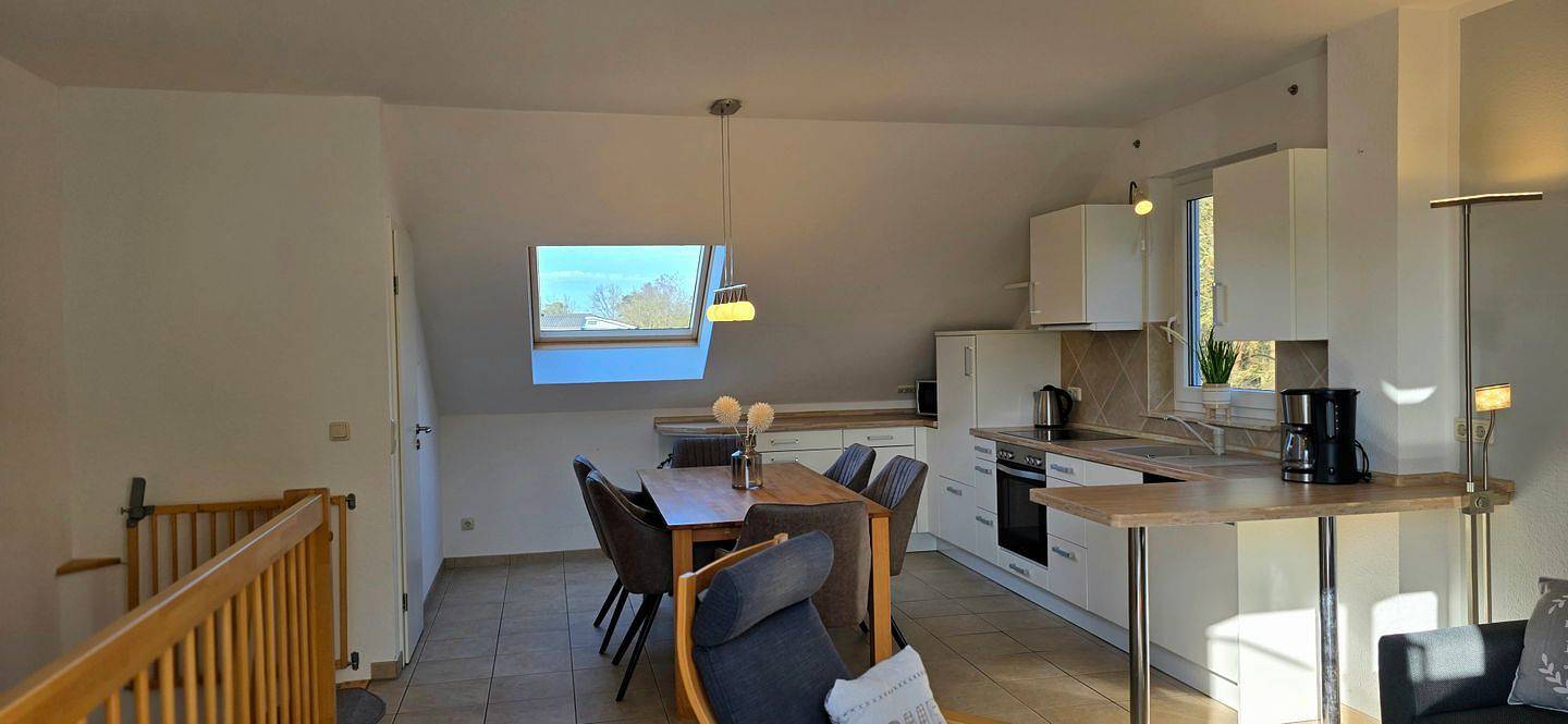 Apartamento entero, Große, komfortable 3 Zi.-Fewo für 4 Pers., nur 700 m bis zum Strand, mit Wlan in Graal-Müritz, Rostock y sus alrededores