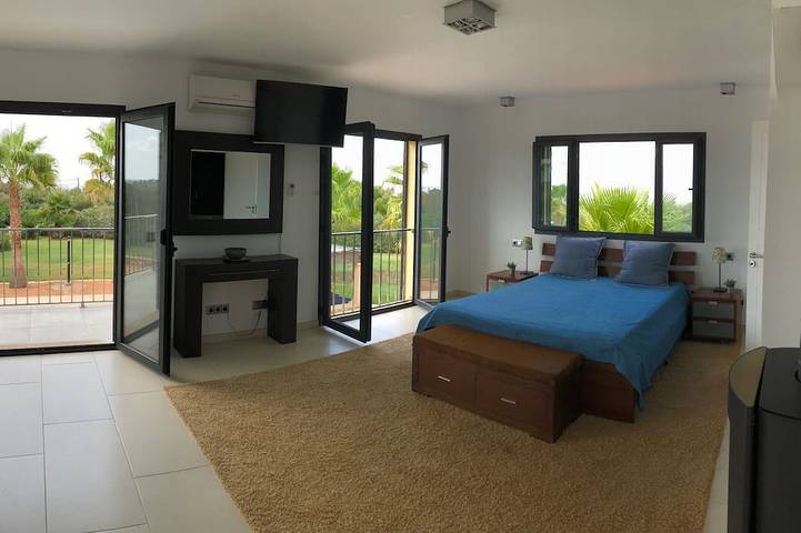 Villa für 8 Personen, mit Garten und Whirlpool in Palma - 2