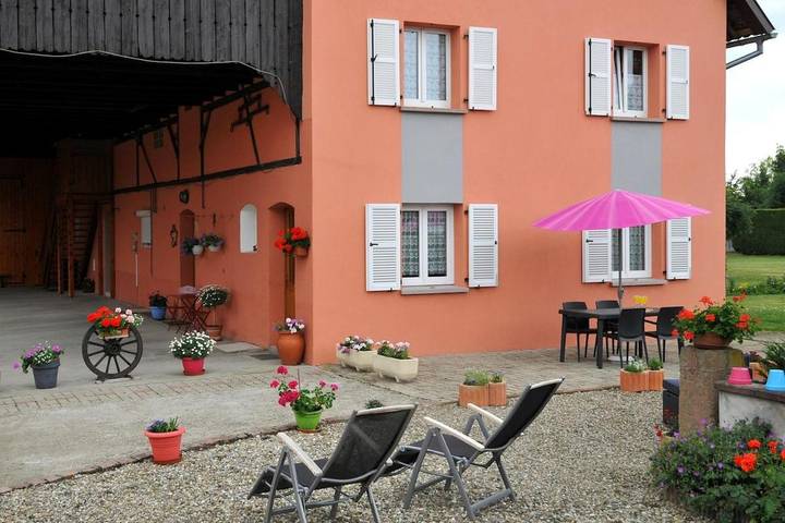 Appartement de vacances pour 4 personnes, avec Terrasse ainsi que Jardin et Vue