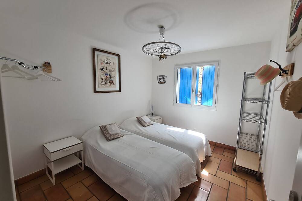 House in the heart of the village 500 m from the lake in Les Salles-sur-Verdon, Regionaler Naturpark Verdon