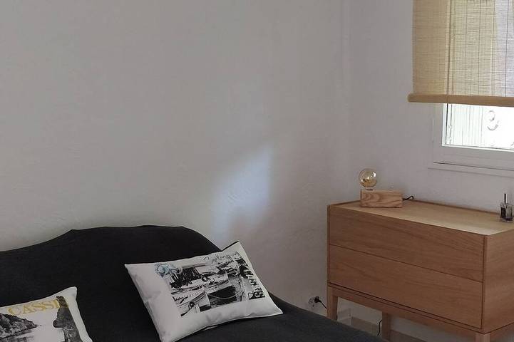 Gîte pour 4 personnes, avec balcon dans Plage De L Anse De L Arene - 4