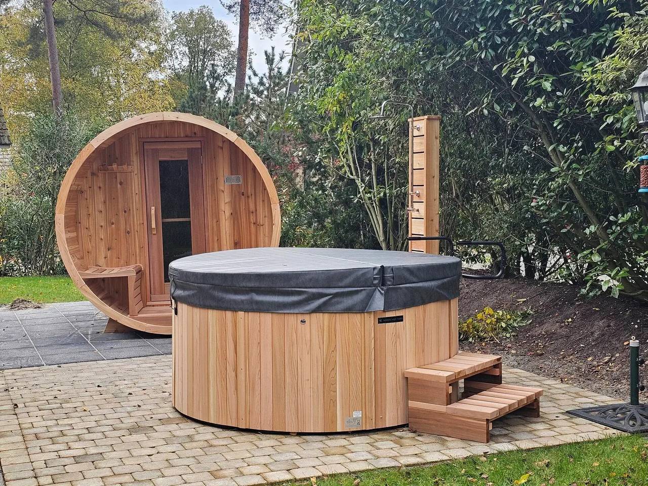 Landgoed Het Grote Zand — Stuifzand Wellness Outdoor Bungalow Deluxe with Bedstee | 6+2 persons in Hooghalen, Drenthe
