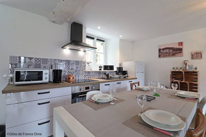 Ferienhaus für 2 Personen, mit Garten und Terrasse - 1