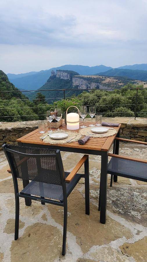 Hôtel pour 2 personnes, avec jardin ainsi que piscine et vue à Rupit i Pruit - 3