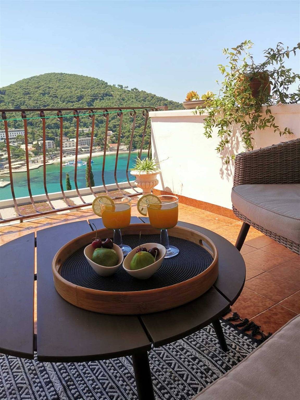 Appartement entier, Silva superior 2Br apt with terrace & sea view in Dubrovnik, Grad Dubrovnik