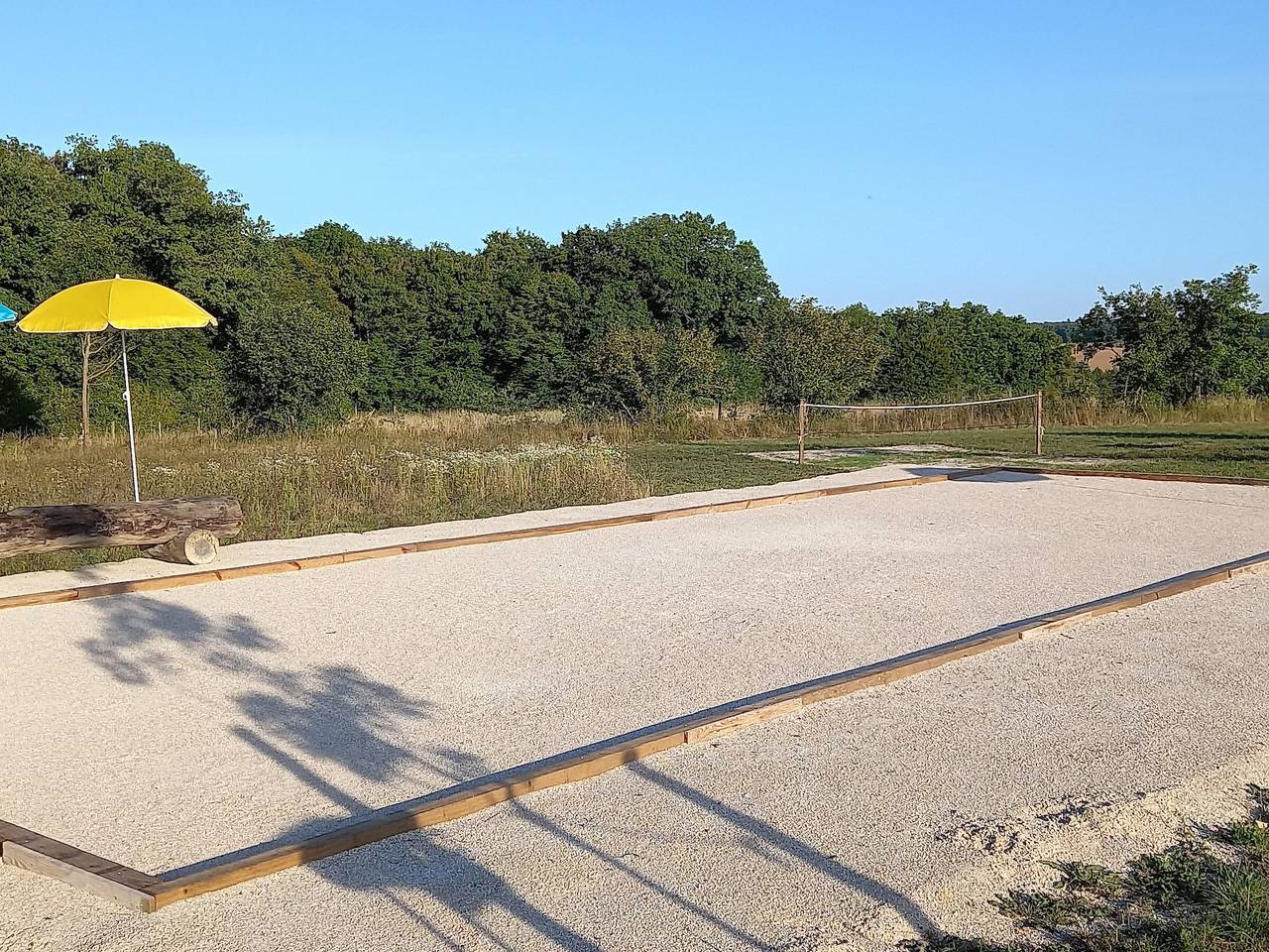 Gemütliches Haus mit Garten und Spa in Côte-d’Or, Haustiere erlaubt in Montbard und Umgebung