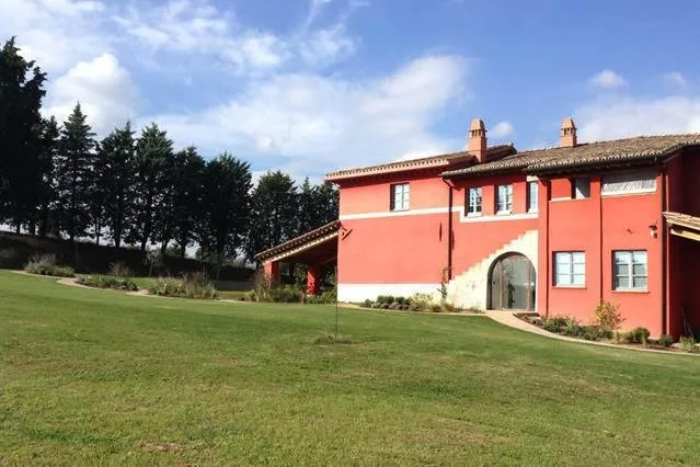 Apartamento de vacaciones para 4 personas, con piscina además de jardín y vistas - 1