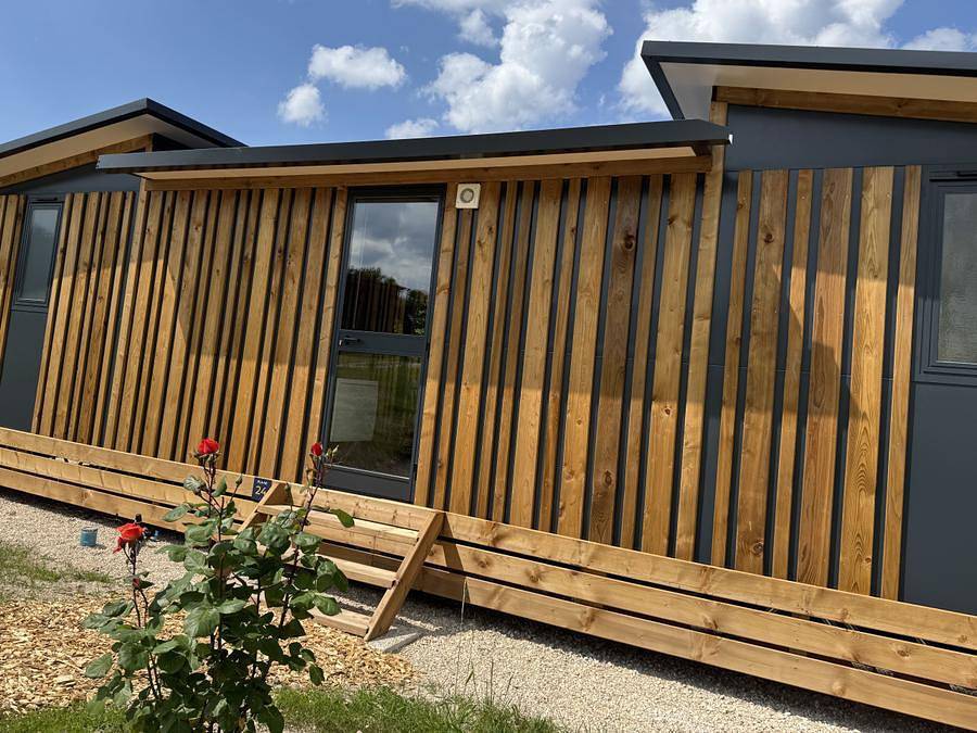 La Buissonnière Lodges - Lodge 4 personen - Cottage Lodge (35 m² - 2 Schlafräume) in Chisseaux, Tours und Umgebung