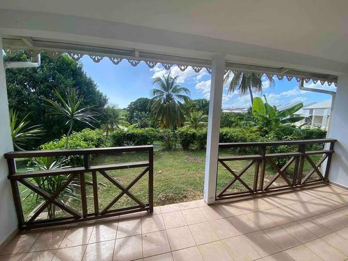 Gîte pour 3 personnes, avec piscine ainsi que terrasse et jardin dans Plage de Bois Jolan - 3