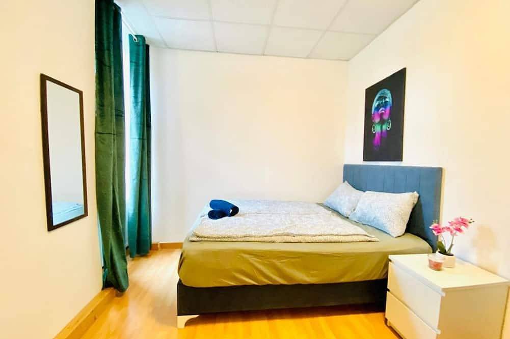 Apartamento entero, Cozy Room with Great Transit in a Shared Apartment in Liesing, Viena