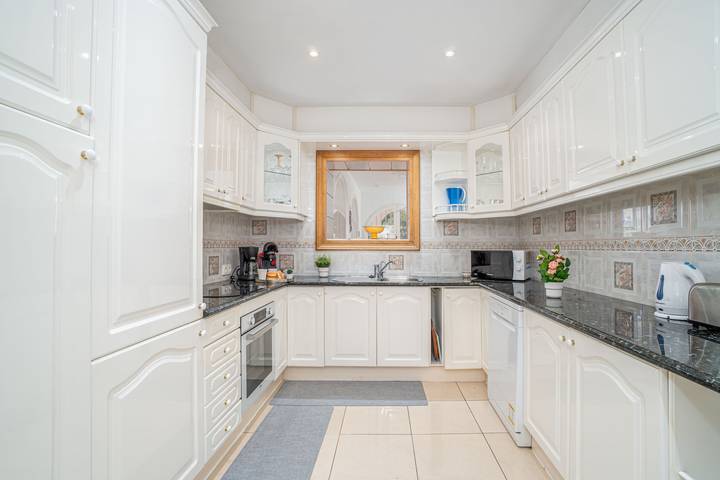 Casa rural para 8 personas, con terraza en Ampuriabrava - 4