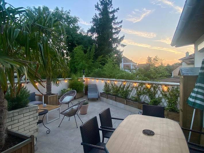 Appartement de vacances pour 5 personnes, avec Balcon ainsi que Terrasse et Vue à Neuilly-Plaisance