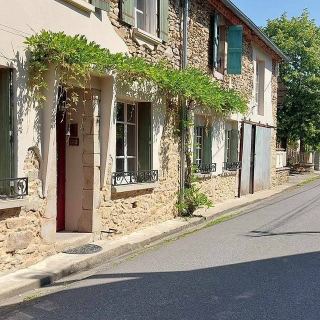Gîte pour 2 personnes, avec Piscine à Le Ségur