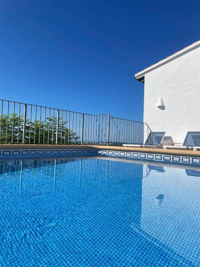 Casa rural para 9 personas, con Balcón y Terraza además de Jardín y Piscina en Pego - 4