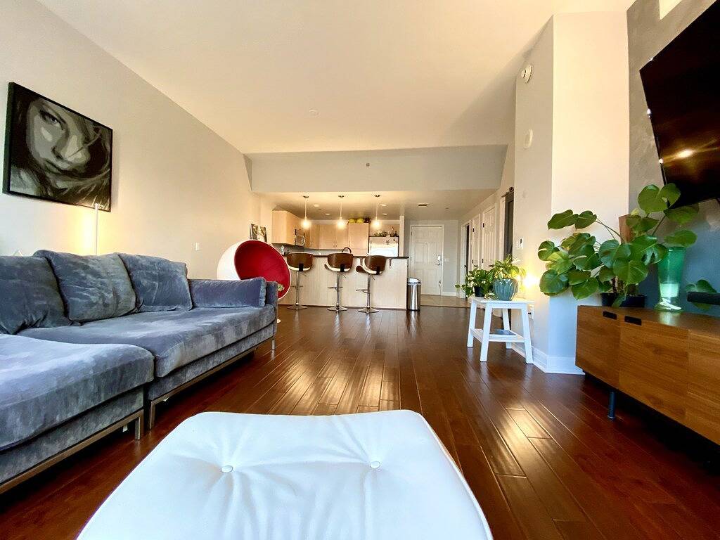 Ganze Wohnung, Penthouse One Bedroom Sonos Sound + Philips Hue Immersive Lighting in Downtown Las Vegas, Las Vegas