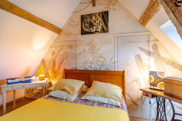 La Maison des Deux Cantous – Chambres Exotique in Saint-Jory-las-Bloux, Périgord Vert