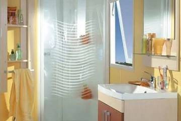 Camping für 6 Personen in Lons-le-Saunier, Jura, Bild 2