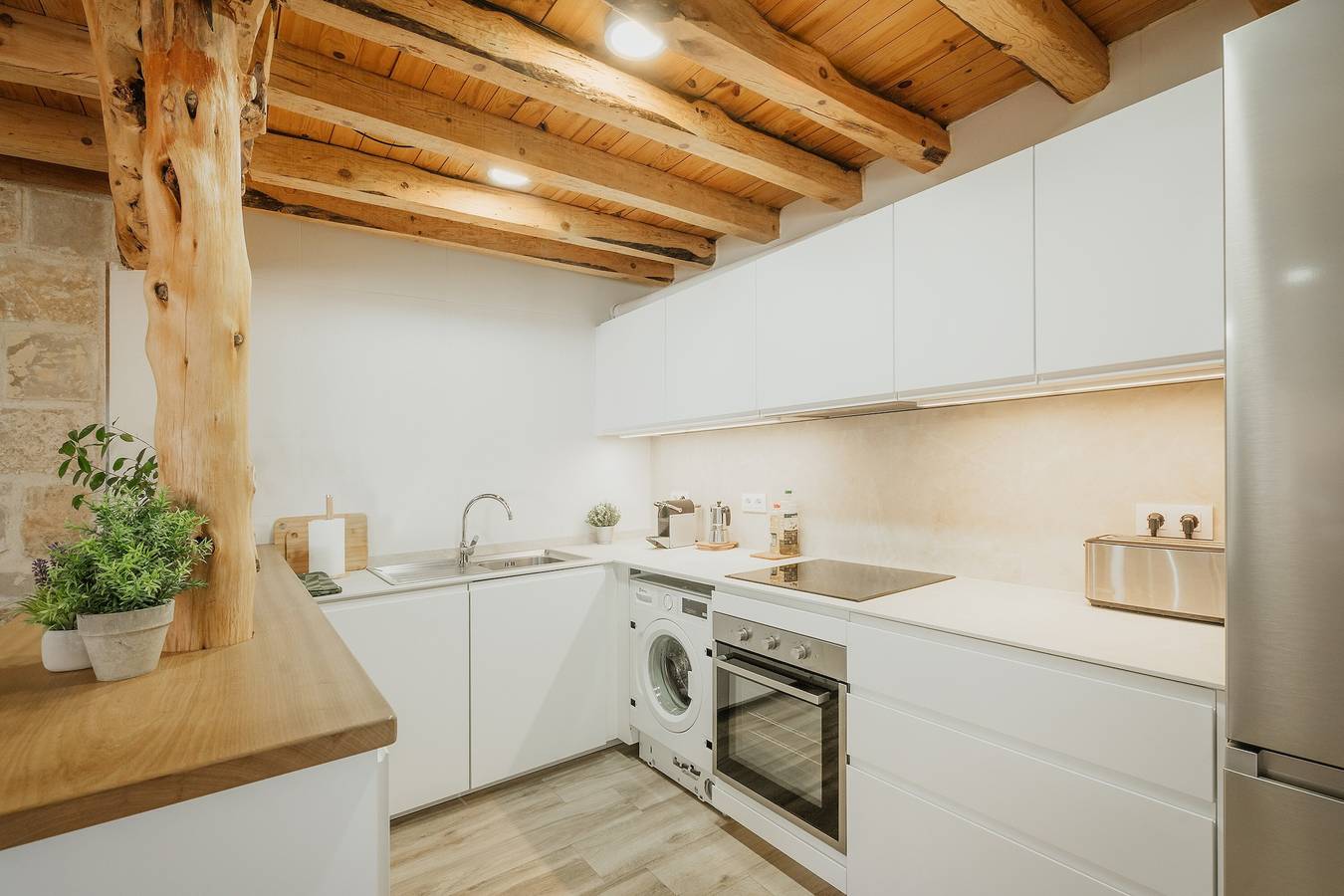 Casa Rural 'El Portal De Castroserna' con Vistas a la Montaña, Terraza Privada y Wi-Fi in Prádena, Provincia de Segovia