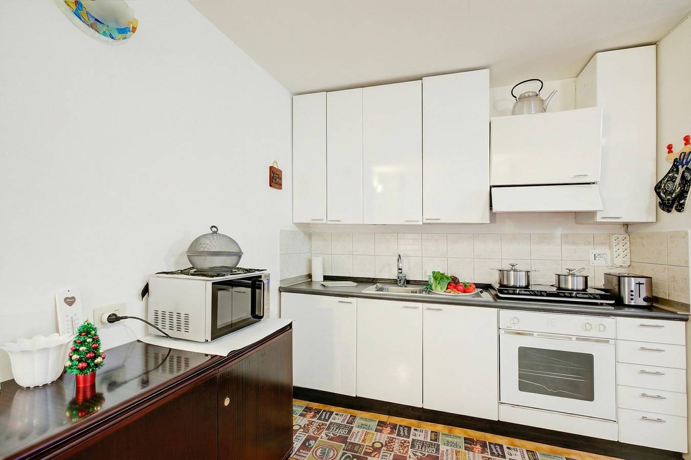 Appartamento intero, Studio Saturno 23 in the city center in Sauze d'Oulx, Via Lattea