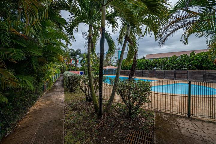 Ferienwohnung für 4 Personen, mit Pool und Garten - 1