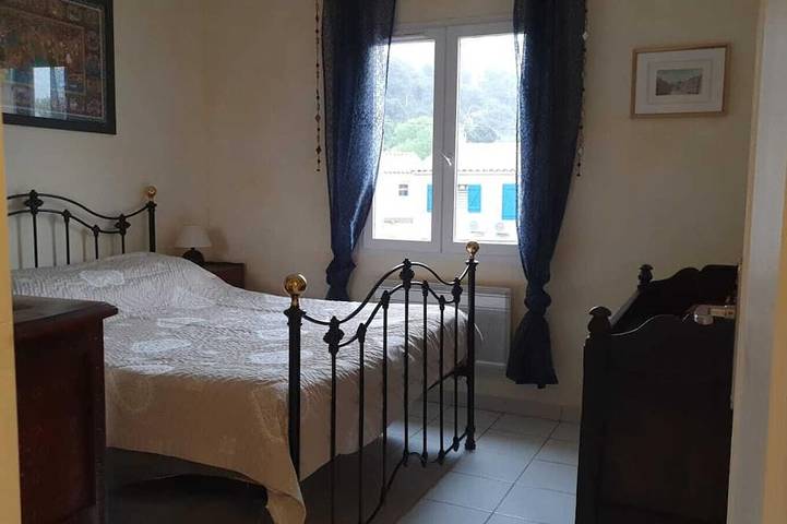 Villa pour 6 personnes, avec jacuzzi et jardin, animaux acceptés à Villeneuve-Loubet - 4