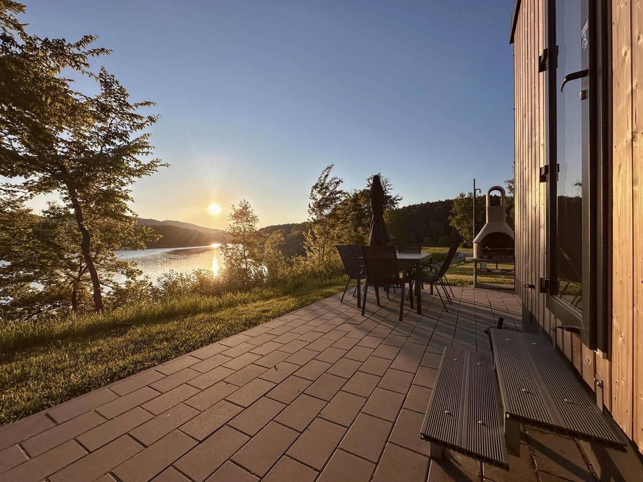 Feriendorf Seeblick - Tiny-Chalet direkt am See in Neunburg vorm Wald, Naturpark Oberpfälzer Wald
