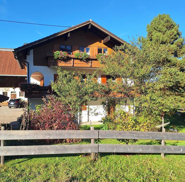 Hütte für 4 Personen, mit Garten in Grünten