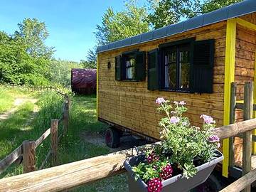 Gîte pour 3 Personnes dans Chassenard, Région de Vichy, Photo 1
