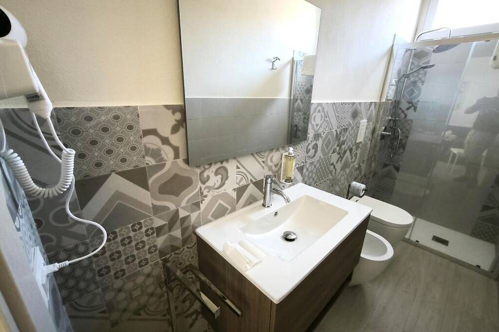 Entire apartment, Le Calette Residence. Apartment 6 in Lampedusa City, Pelagie Islands