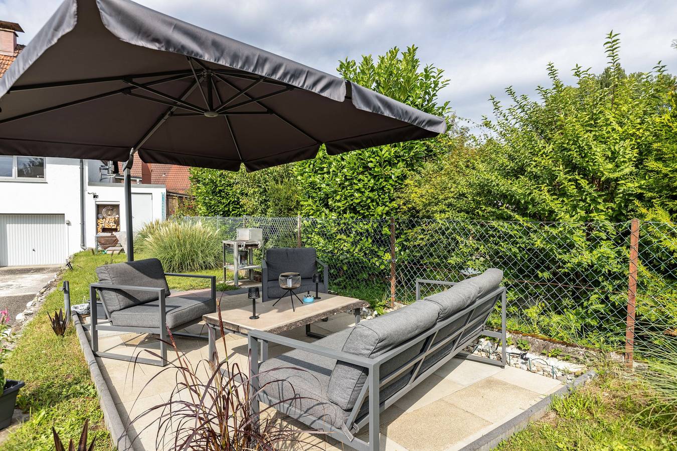 Ganze Wohnung, Ferienwohnung "Auszeit Matzi" in ruhiger Lage mit privatem Garten zum Erholen in Öhningen, Untersee