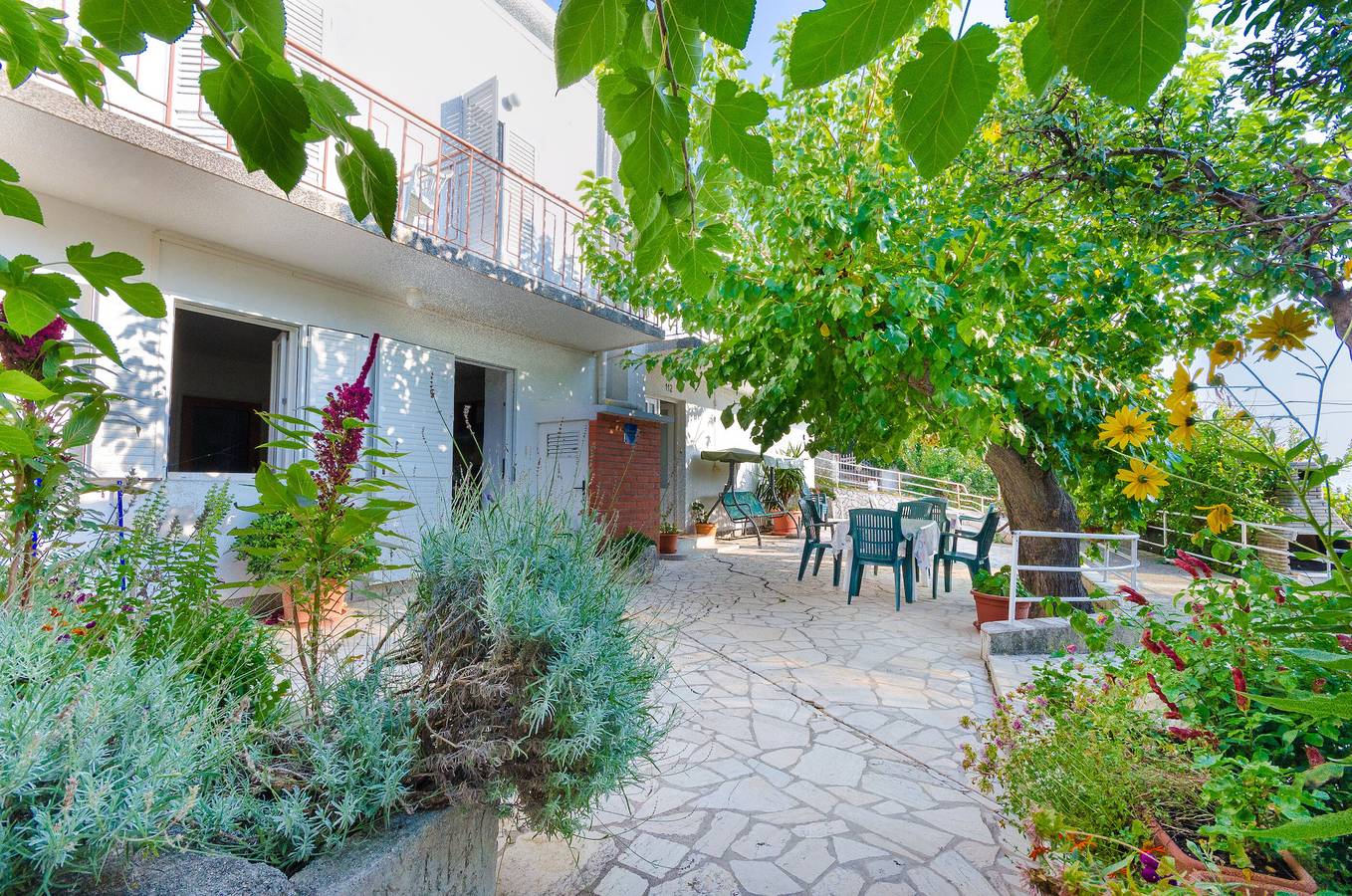Ganze Wohnung, Apartments Zarko in Banjol, Rab
