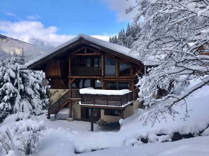 Chalet pour 14 personnes, avec jardin ainsi que vue et sauna à Les Contamines-Montjoie