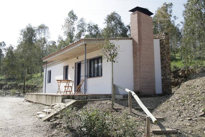 Casa rural para 6 personas, con vistas al lago además de vistas y jardín en La Serena - 3