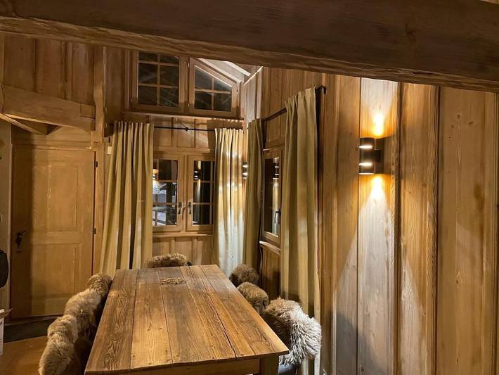 Gîte pour 6 personnes, avec Balcon et Terrasse dans Bruson