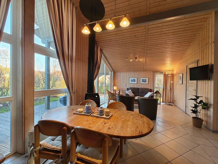 Ferienhaus für 4 Personen, mit Sauna und Garten sowie Whirlpool und Terrasse in Rechlin - 3