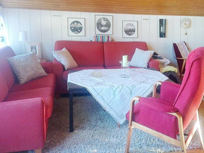 Ferienhaus für 6 Personen, mit Terrasse und Garten auf den Lofoten - 4