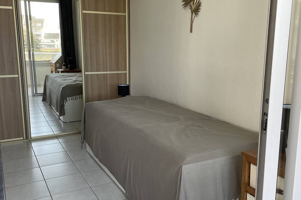 Appartement entier, Appartement spacieux sur le  port de La Baule  proche Marché et Plage in La Baule-Escoublac, Côte d'Amour