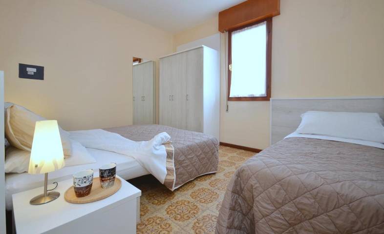 Ferienwohnung für 7 Personen, mit Balkon/Terrasse, mit Haustier in Bibione - 3