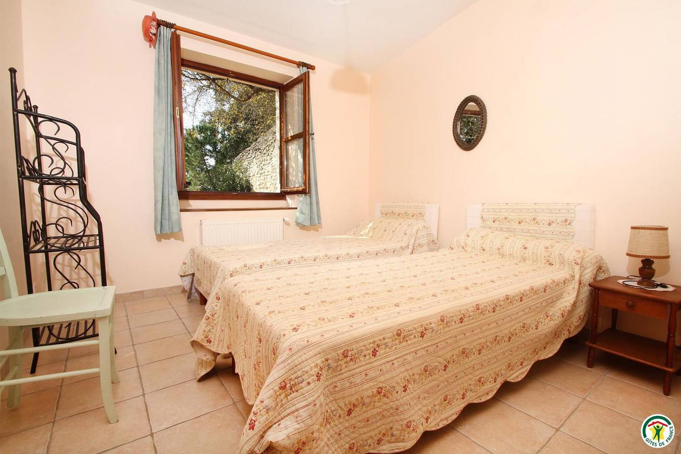 Le Mas De La Rouverette N°1 in Saint-Restitut, Nyons region