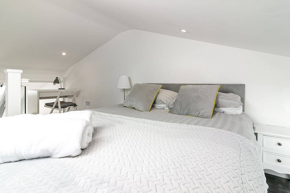 King Pin Corner-Vista al Jardín-Baño Privado-Casa-Exclusivo in Stevenage, Hertfordshire