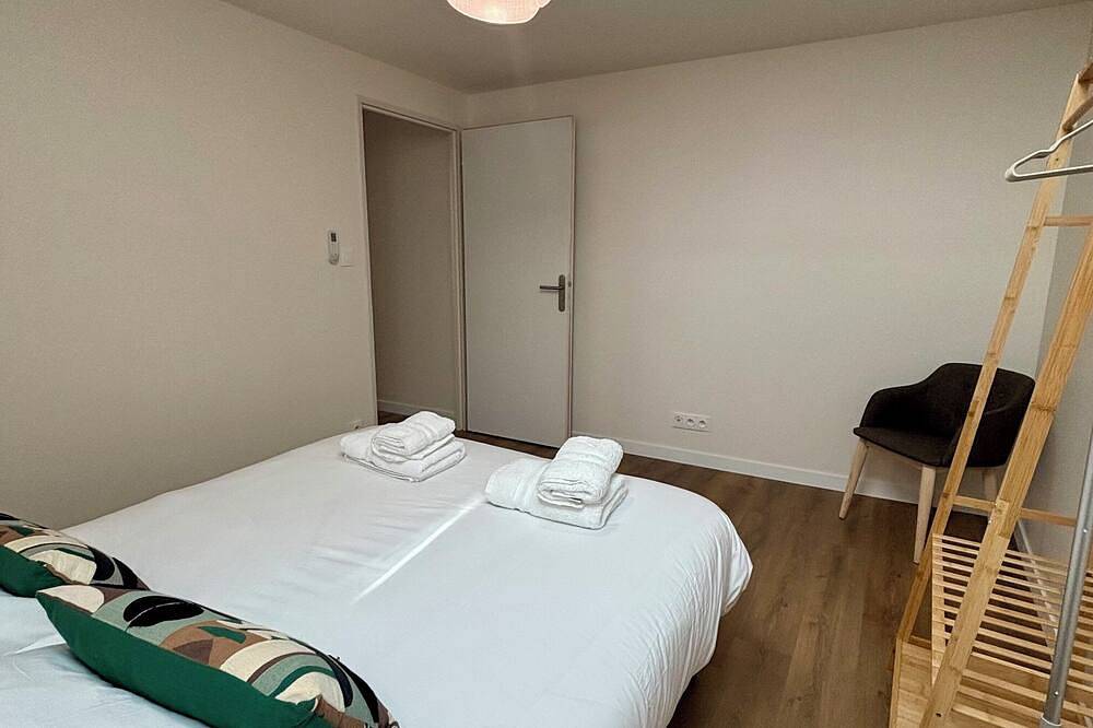 Villa Desbrulys - Maison de ville pour 6 personnes - Terrasse - Climatisée in Brive-la-Gaillarde, Brive-la-Gaillarde region
