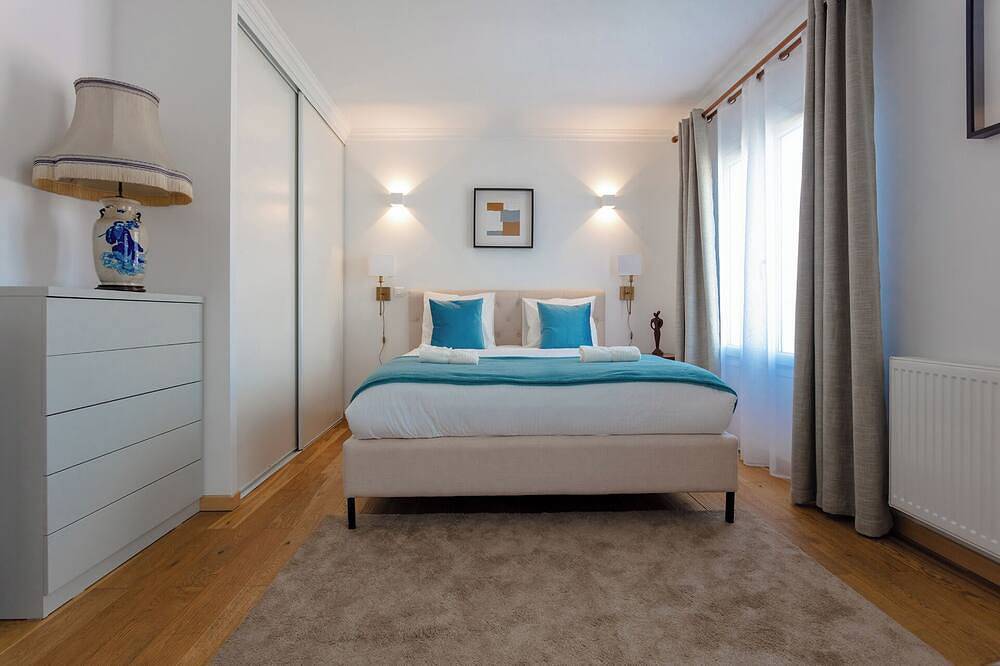 Maison avec jolie jardin /Metro 14 /Ac/Bbq /12P in Arcueil, Val-de-Marne