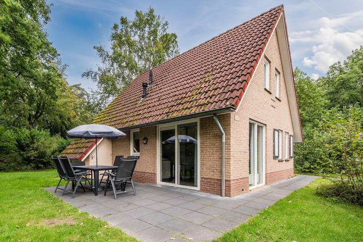 Bungalow für 6 Personen, mit Balkon/Terrasse und Terrasse - 1