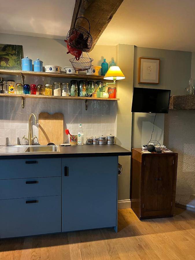 Gîte pour 5 personnes, avec jardin et vue à Ambrières-les-Vallées - 4