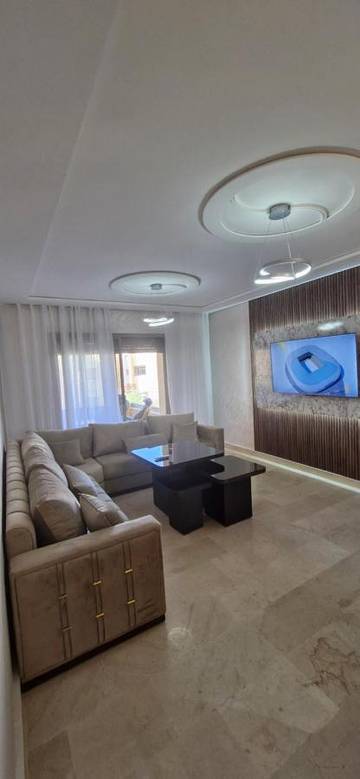 Gîte pour 6 personnes, avec vue ainsi que piscine et terrasse dans Madagh