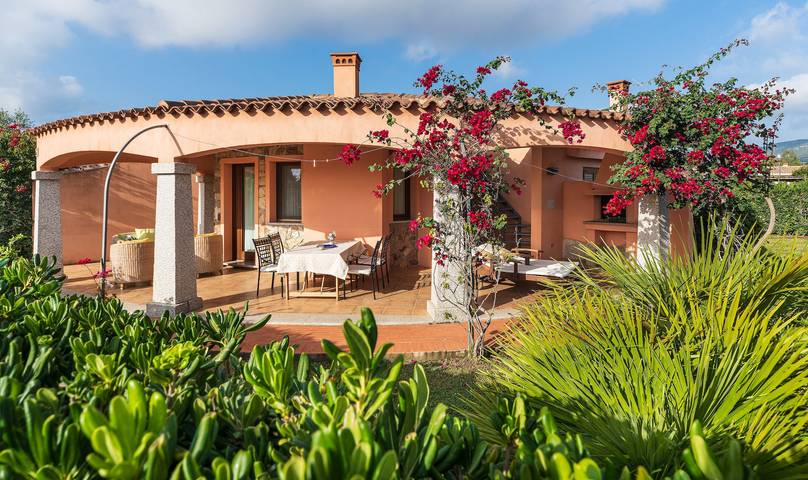 Villa per 4 persone, con giardino a Costa Rei