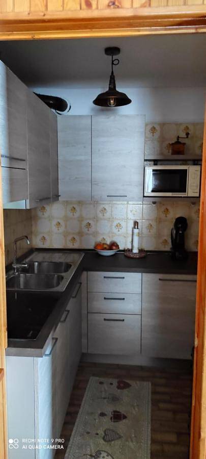 Gîte pour 2 personnes, avec jardin dans Brusson - 4