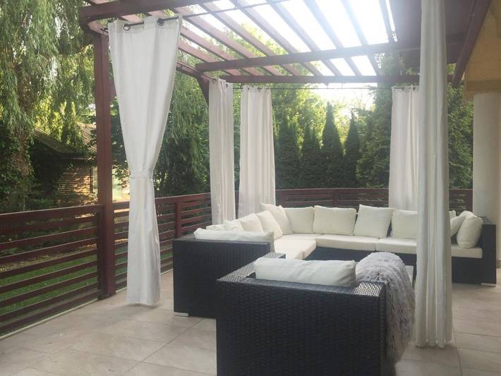 Ferienhaus für 14 Personen, mit Balkon und Terrasse sowie Garten und Sauna in Zamardi